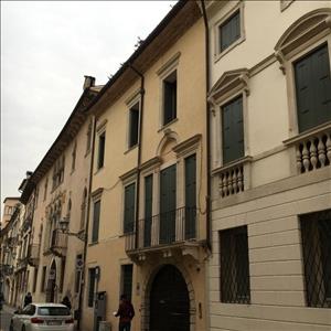 Foto: Valutazione abitazione in palazzo storico