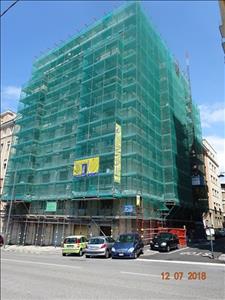 Foto: edificio residenziale in corso di ristrutturazione